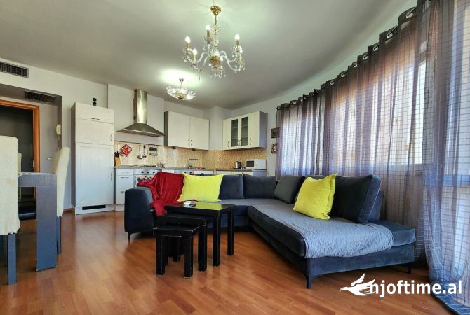 Shtepi me qera 1+1 ne Tirane - 521 Euro