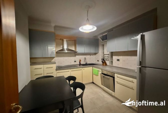 Shtepi ne shitje 3+1 ne Tirane - 340,000 Euro