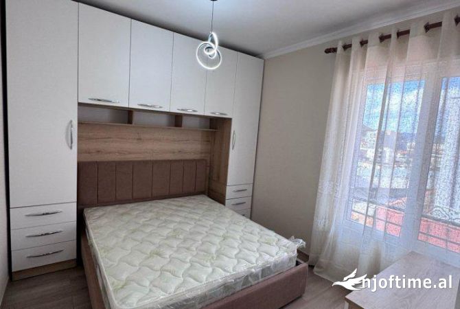 Shtepi me qera 2+1 ne Tirane - 500 Euro