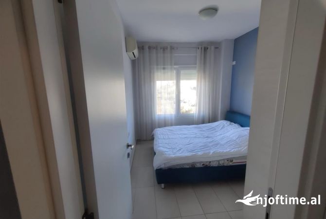 Shtepi me qera 1+1 ne Tirane - 420 Euro