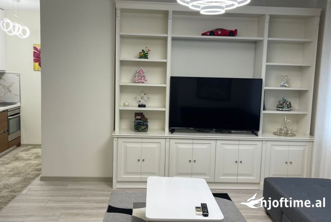 Jepet me qera apartament 1+1 tek rruga e kosovareve