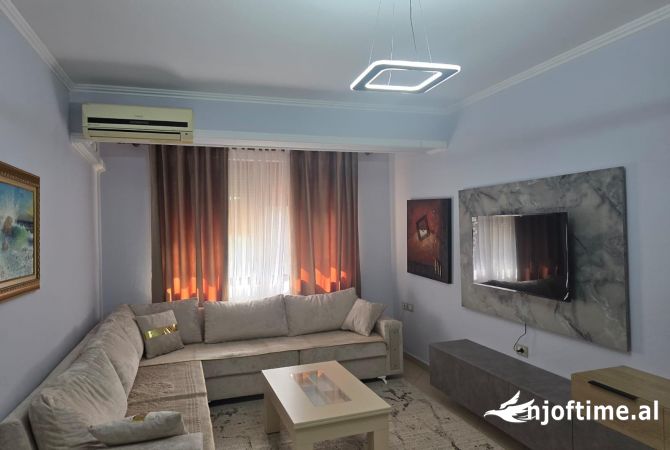 Shtepi me qera 1+1 ne Tirane - 500 Euro