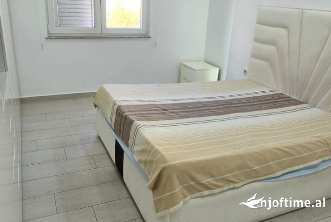 Shtepi ne shitje 2+1 ne Tirane - 158,000 Euro