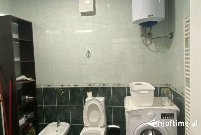 Shtepi me qera Apartament ne Tirane, 1+1, Mobilimi E mobiluar, Pagesa 600  Euro.