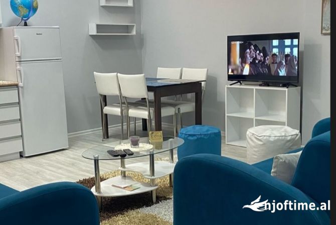 Shtepi me qera Apartament ne Tirane, 1+1, Mobilimi E mobiluar, Pagesa 600  Euro.