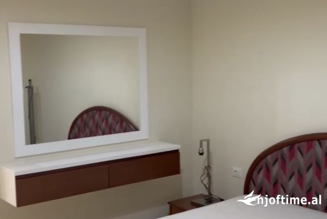 Shtepi me qera Apartament ne Tirane, 2+1, Mobilimi E mobiluar, Pagesa 750  Euro.