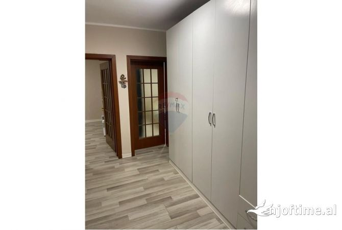 Shtepi me qera 1+1 ne Tirane - 500 Euro