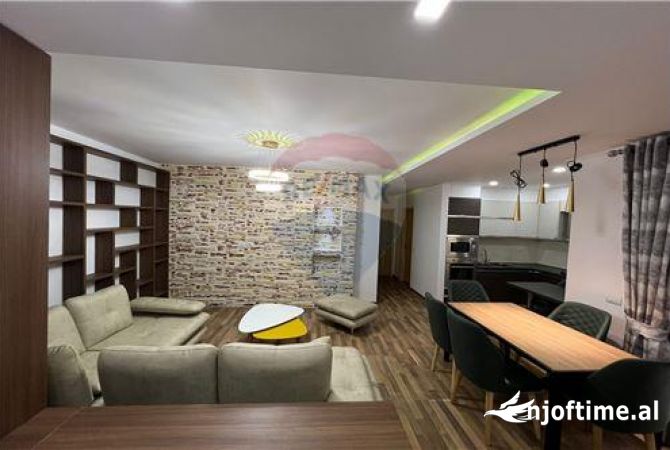 Shtepi me qera 1+1 ne Tirane - 1,200 Euro