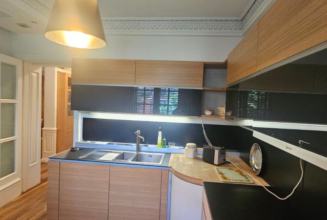 Shtepi me qera 1+1 ne Tirane - 700 Euro