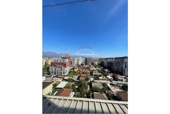 Shtepi me qera 2+1 ne Tirane - 600 Euro