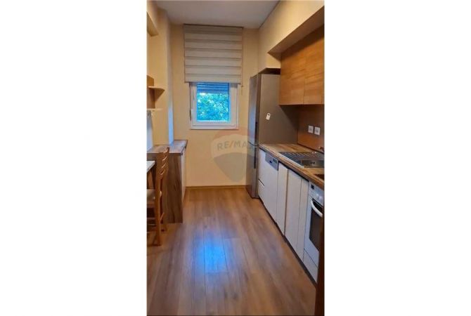 Shtepi me qera 1+1 ne Tirane - 500 Euro