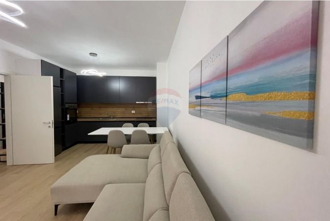 Shtepi me qera Apartament ne Tirane, 1+1, Mobilimi E mobiluar, Pagesa 550  Euro.