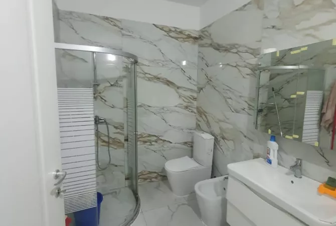 Shtepi me qera 2+1 ne Durres - 600 Euro