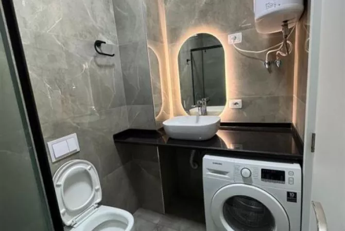 Shtepi me qera Apartament ne Tirane, 2+1, Mobilimi E mobiluar, Pagesa 75,000  Leke.