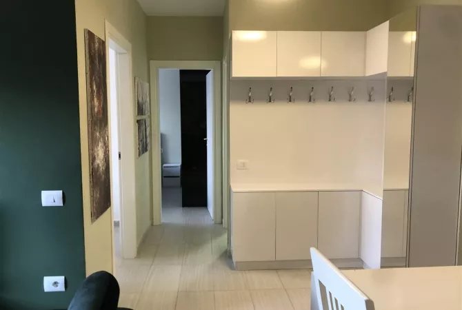 Shtepi me qera Apartament ne Tirane, 2+1, Mobilimi E mobiluar, Pagesa 1,000  Euro.