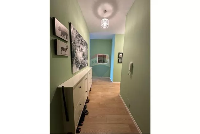 Shtepi me qera Apartament ne Tirane, 2+1, Mobilimi E mobiluar, Pagesa 600  Euro.