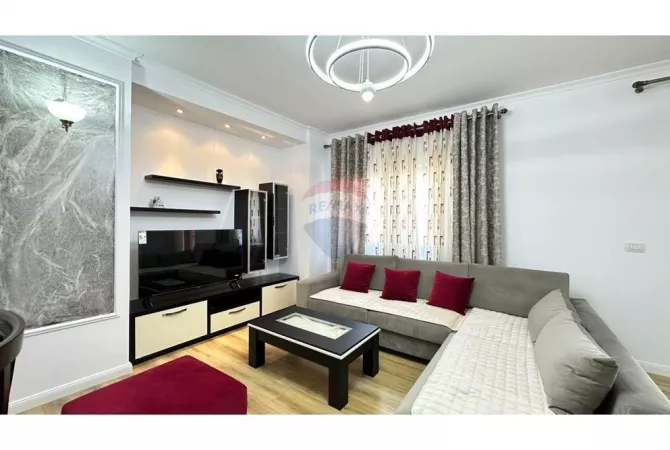 Shtepi ne shitje 2+1 ne Tirane - 147,000 Euro