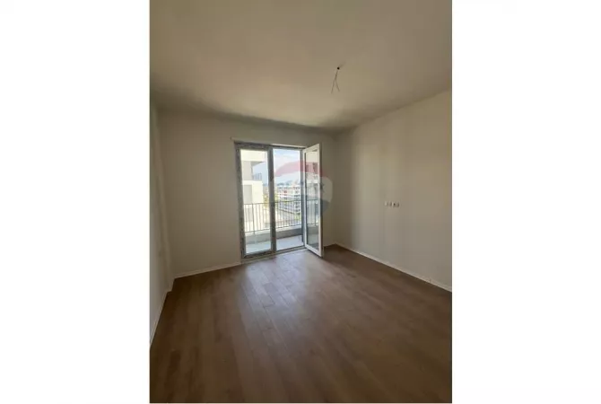 Shtepi ne shitje Apartament ne Tirane, 2+1, Mobilimi E mobiluar, Pagesa 110,000  Euro.