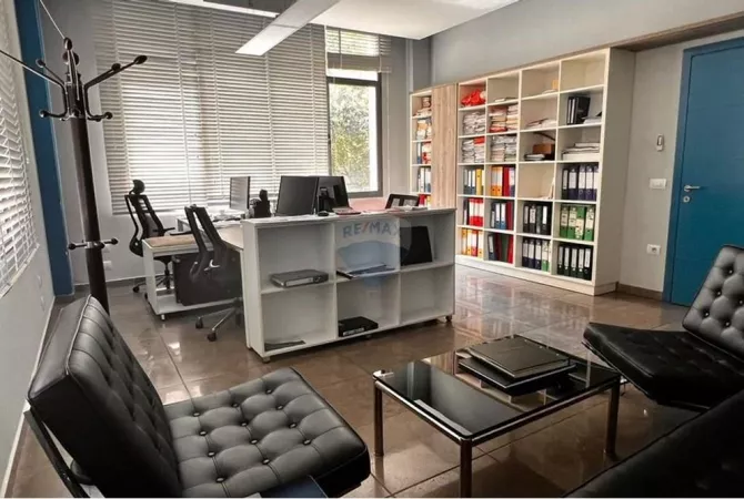 Business Property for Rent 3+1 in Tirana - 900 Euro