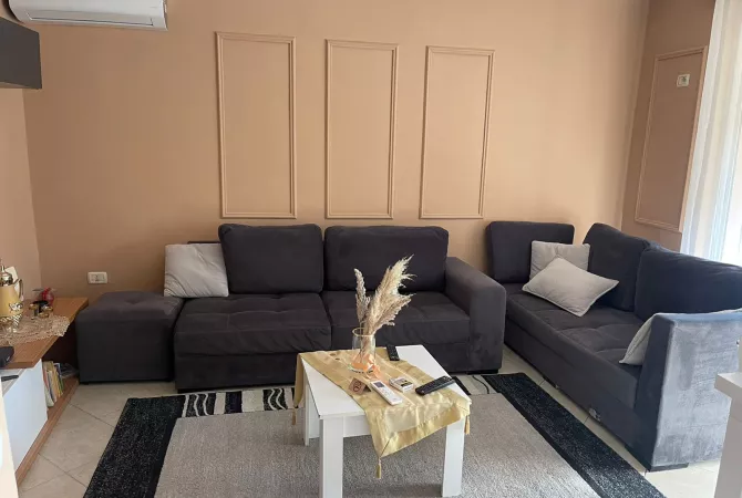 House for Rent 1+1 in Tirana - 50,000 Leke