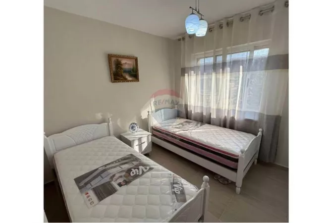 Shtepi me qera 3+1 ne Tirane - 750 Euro