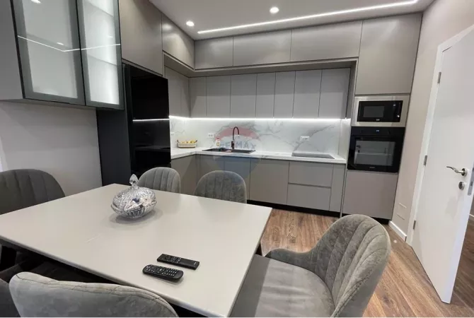 Shtepi me qera 2+1 ne Tirane - 850 Euro