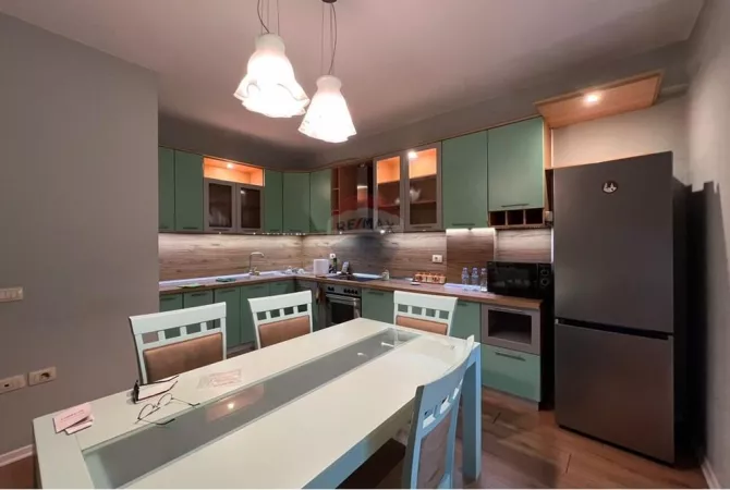 Casa in affitto 1+1 a Tirana - 700 Euro