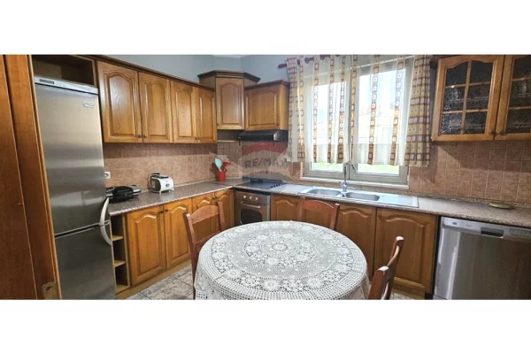 Casa in affitto 3+1 a Tirana - 750 Euro