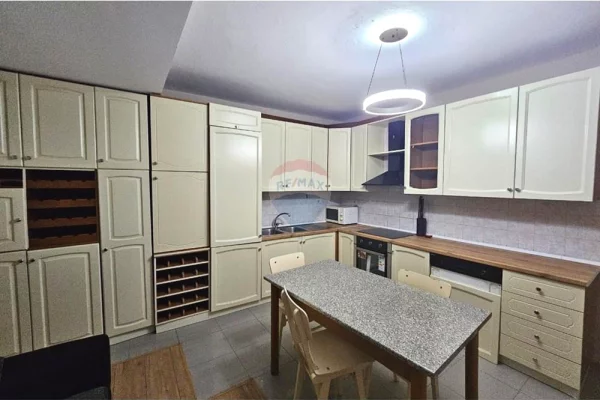 Apartment for rent in Tirana 3+1, Furnished