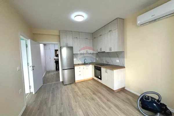 Shtepi me qera Garsoniere ne Tirane - 550 Euro