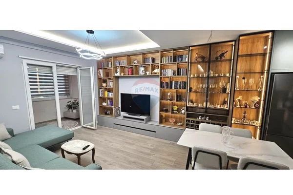 Shtepi ne shitje 2+1 ne Tirane - 210,000 Euro