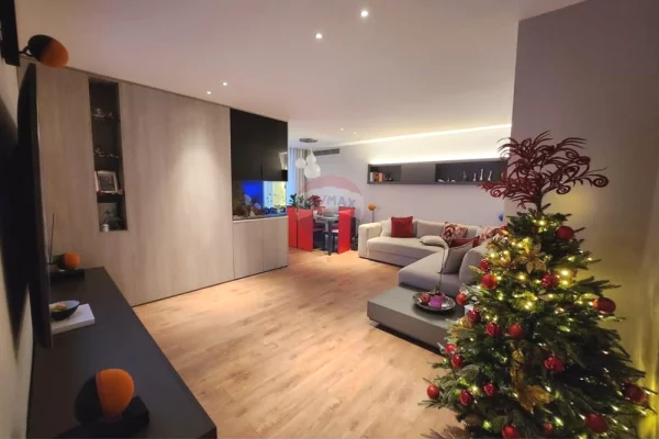 Shtepi ne shitje 2+1 ne Tirane - 380,000 Euro