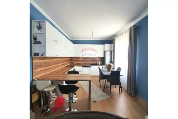 Shtepi ne shitje 2+1 ne Tirane - 255,000 Euro