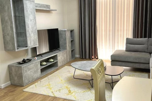 Casa in affitto 2+1 a Tirana - 800 Euro