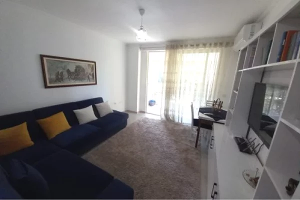 Casa in affitto 1+1 a Tirana - 40,000 Leke