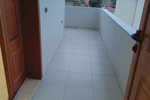 Shtepi ne shitje Apartament ne Tirane, 1+1, Mobilimi E mobiluar, Pagesa 105,000  Euro.