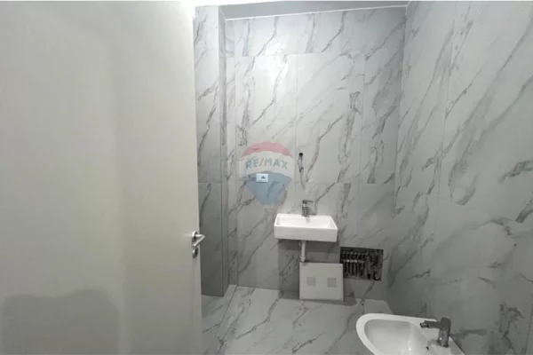 House for Sale 2+1 in Tirana - 132,000 Euro