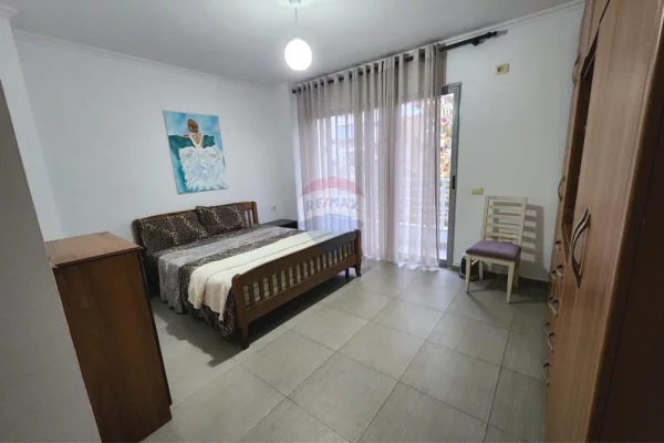 Shtepi me qera 2+1 ne Tirane - 600 Euro