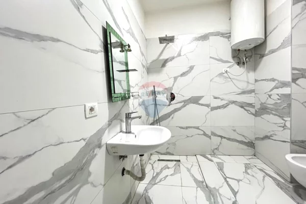 Shtepi me qera 1+1 ne Tirane - 450 Euro