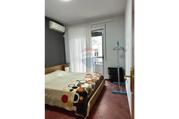 Shtepi me qera Apartament ne Tirane, 1+1, Mobilimi E mobiluar, Pagesa 620  Euro.