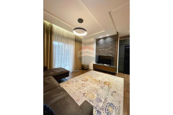 Shtepi me qera 2+1 ne Tirane - 850 Euro