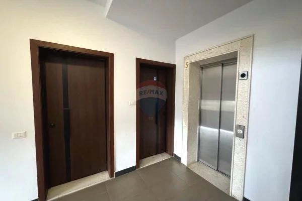 Shtepi me qera Apartament ne Tirane, 1+1, Mobilimi E mobiluar, Pagesa 60,000  Leke.