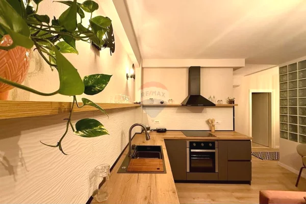 Shtepi me qera 1+1 ne Tirane - 570 Euro