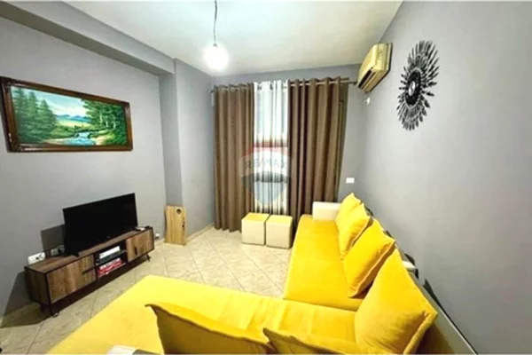 House for Sale 1+1 in Tirana - 9,700,000 Leke