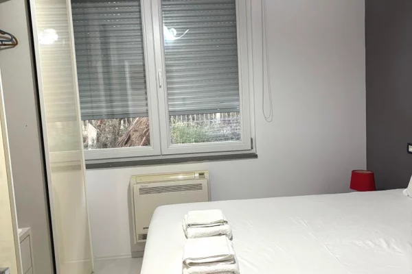 Shtepi me qera Apartament ne Tirane, 1+1, Mobilimi E mobiluar, Pagesa 600  Euro.