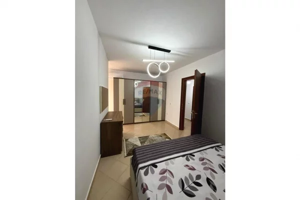 Shtepi ne shitje Apartament ne Durres, 1+1, Mobilimi E mobiluar, Pagesa 125,000  Euro.