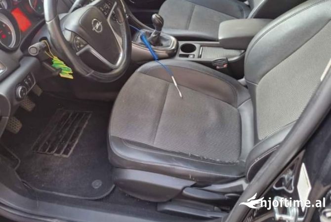 Makina ne shitje  ne Durres - 4,000 Euro