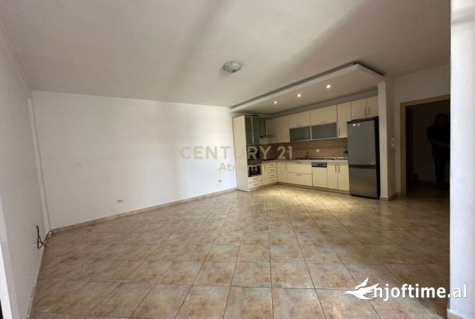 Casa in affitto 2+1 a Tirana - 800 Euro