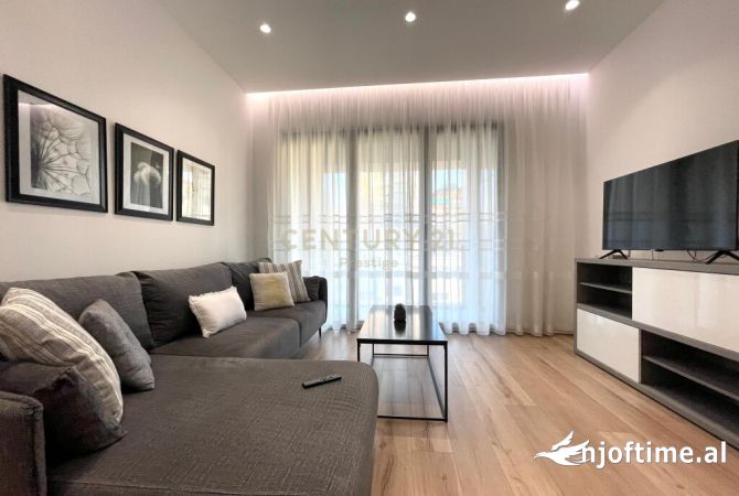 Casa in affitto 1+1 a Tirana - 1,100 Euro