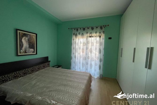 Vila per shitje ne zonen e Freskut, Tirane